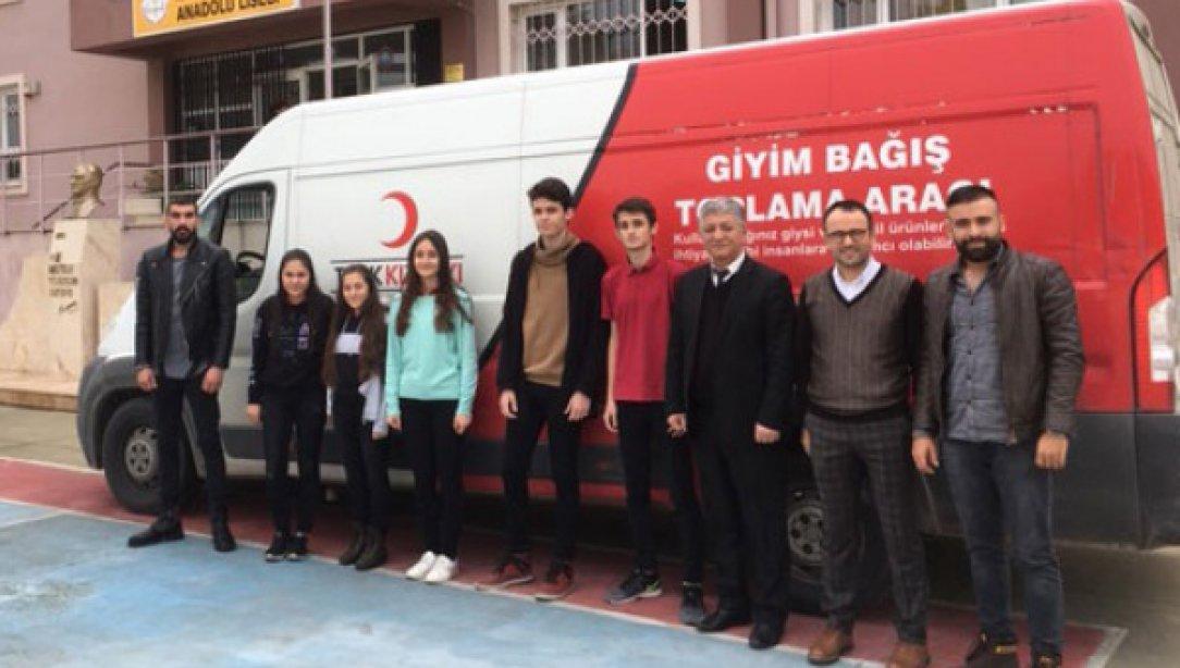 Kuyucak Anadolu Lisesi öğrencilerinden Kızılay a anlamlı bağış 